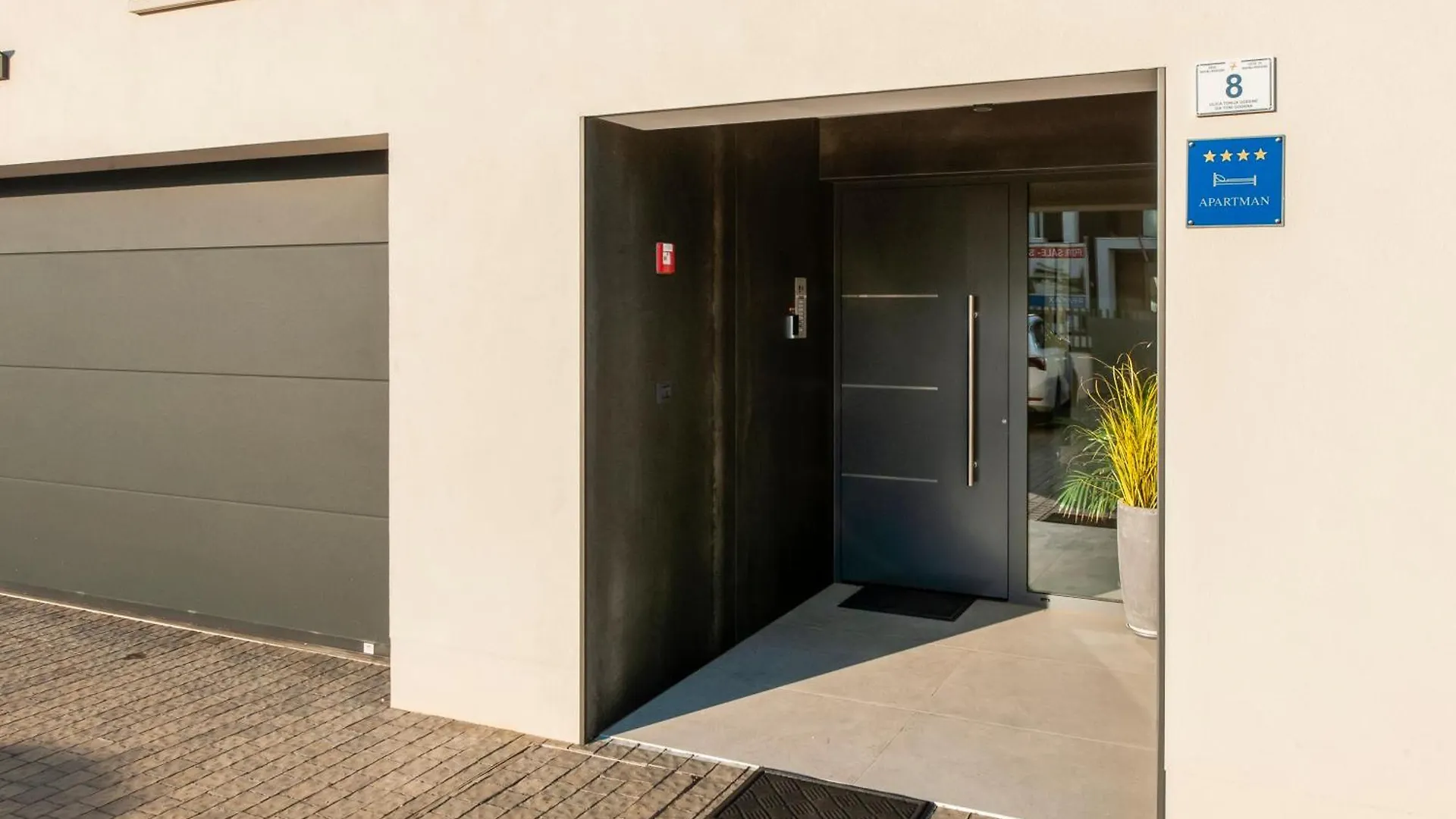 4R Royal Residence Rojnic Rovinj 2 0*,  Croatia